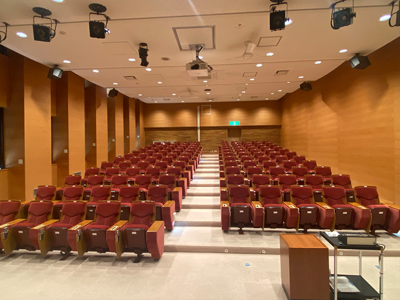 弘前大学医学部コミュニケーションセンター 大会議室